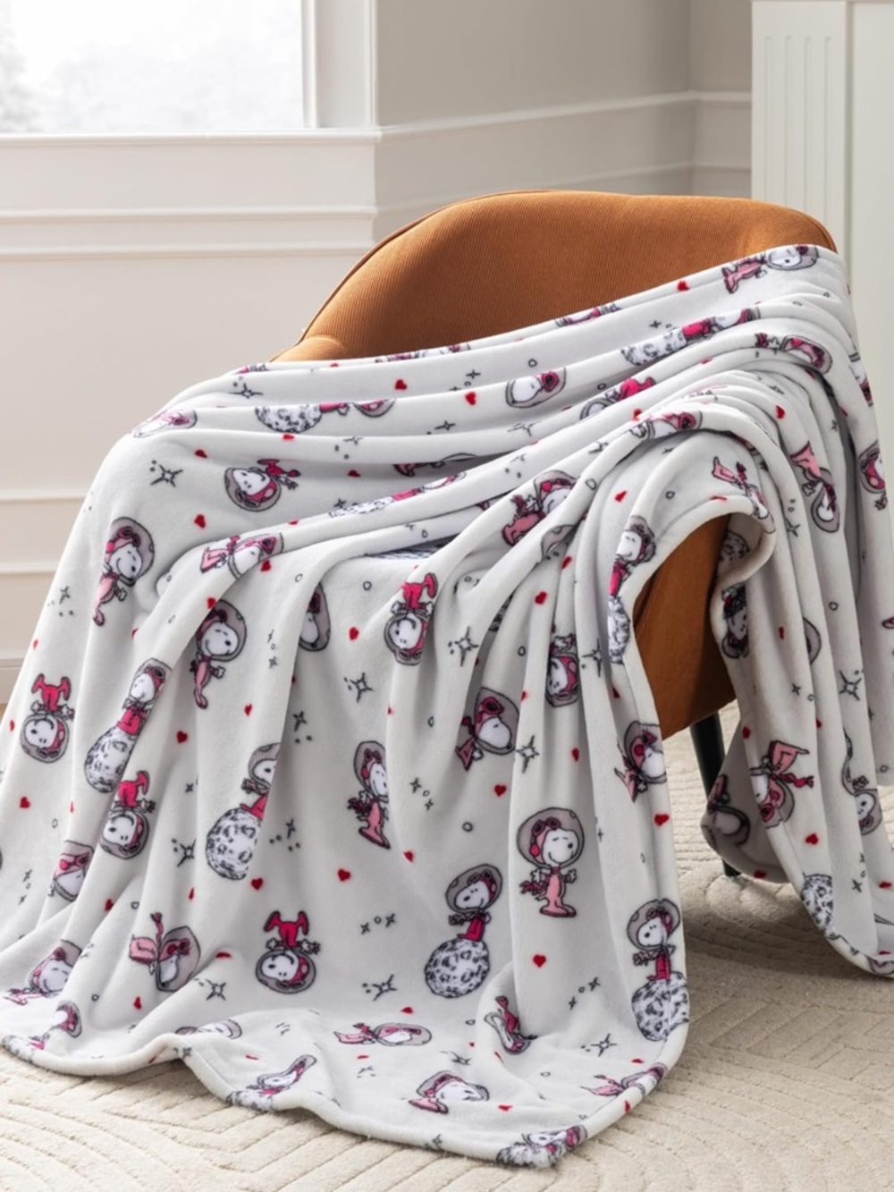 Berkshire Peanuts® VelvetLoft® Snoopy Over the Moon for You Throw 55” x 70”